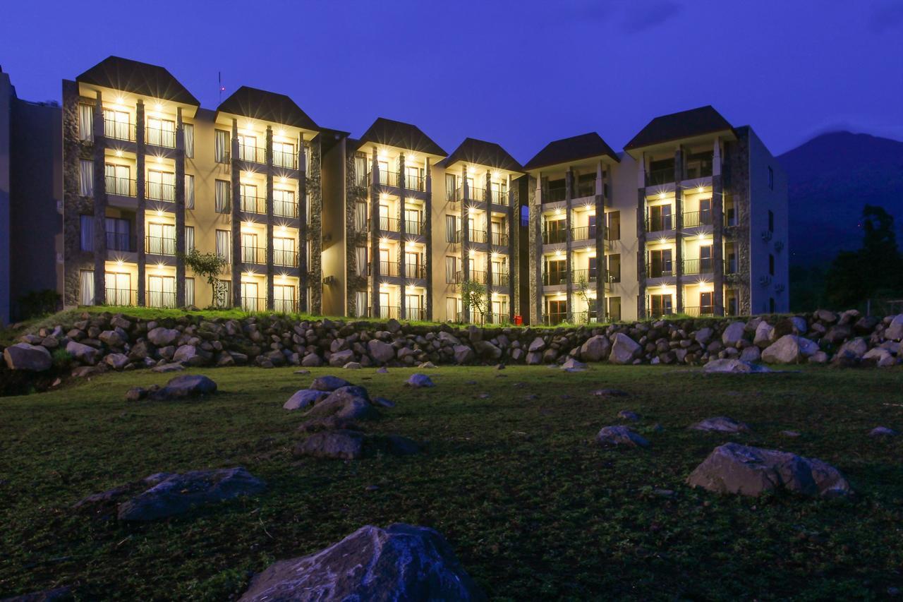 Baobab Safari Resort Prigen Exterior foto